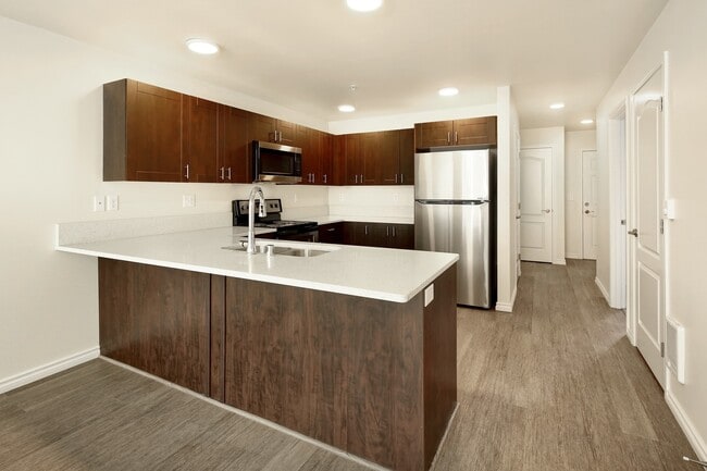 Depot Villas, Lynden, WA 98264 - photo 3