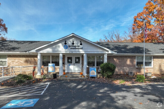 Guidepost Montessori at Sterling