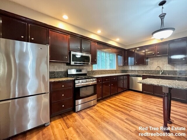 183 Cottage Park Rd unit 3, Winthrop, MA 02152 - photo 2