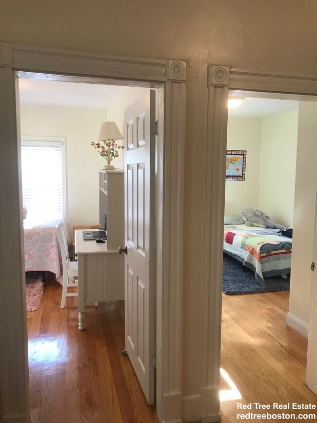 48 Cameron Ave unit 1, Somerville, MA 02144 - photo 7