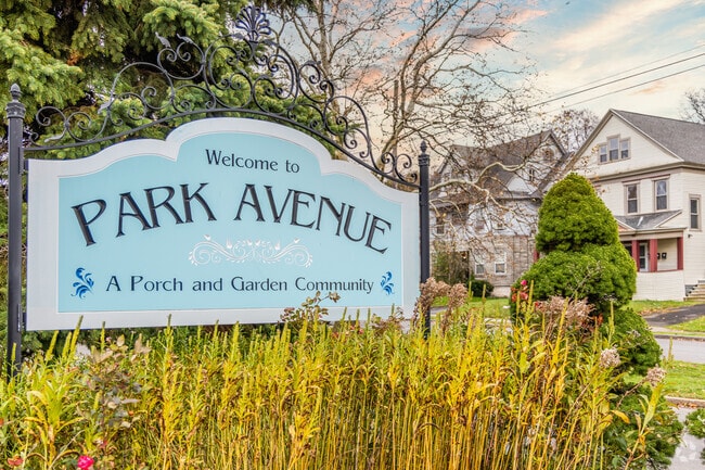 Park Ave is a heavily residential neighborhood just west of downtown Syracuse.