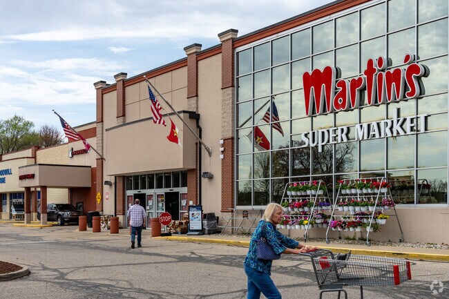 Residents of Willowdale shop for fresh prodcue at Martin's Super Market.