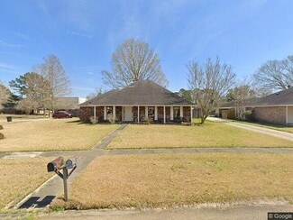 2011 Aspenwood Dr, Baton Rouge, LA 70816