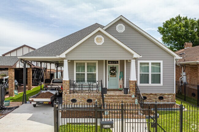 New Metairie North has new construction opportunities.