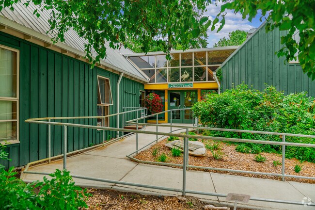 Tacoma Nature Park give you a country escape right in the heart of Central Tacoma.