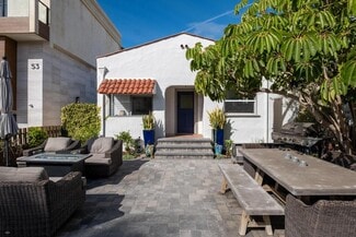 63 9th Ct, Hermosa Beach, CA 90254