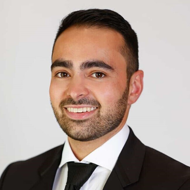 Agent Photo