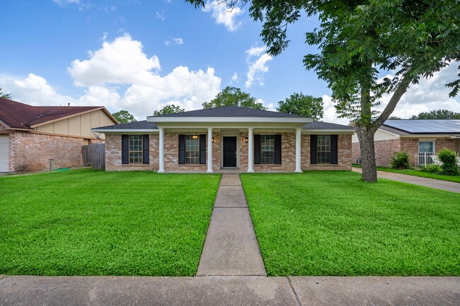 11506 Hornbrook Dr, Houston, TX 77099 - photo 3