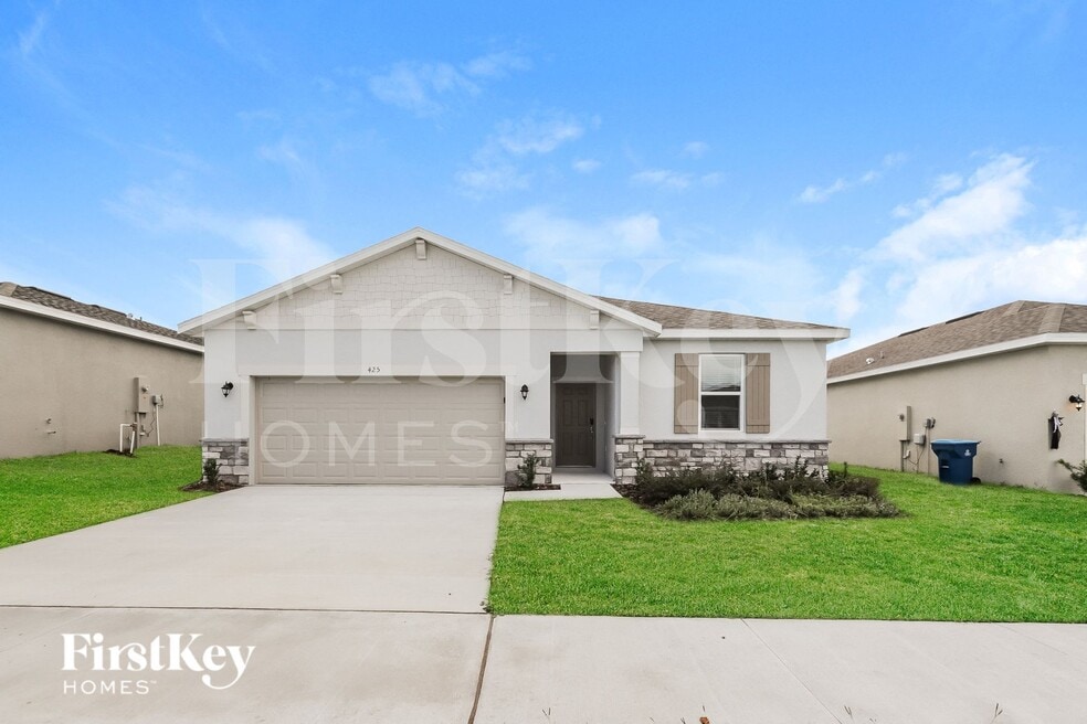 425 Reina Way, Bartow, FL 33830 - photo 1