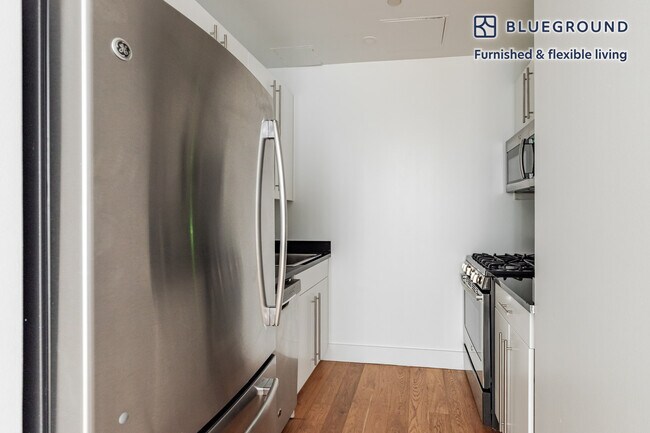 50 Murray St unit FL6-ID1816, New York, NY 10007 - photo 5