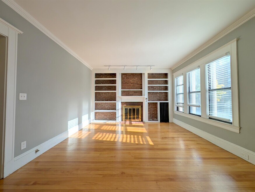 84 Prescott St unit 3, Cambridge, MA 02138 - photo 1