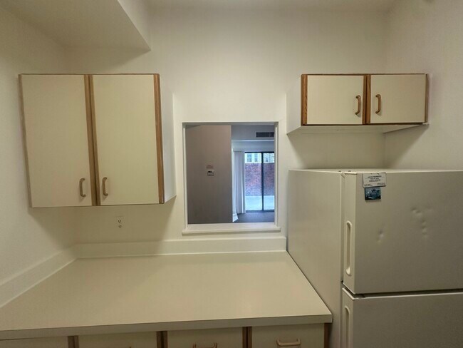 21 Symphony Rd unit 10, Boston, MA 02115 - photo 4