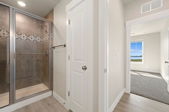 4260 Vulcan Creek Dr unit 204, Loveland, CO 80538 - photo 7