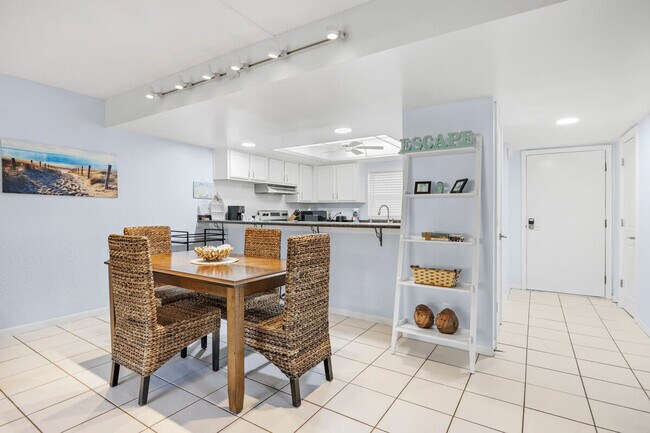 5200 Ocean Beach Blvd unit FL1-ID1044460P, Cocoa Beach, FL 32931 - photo 4