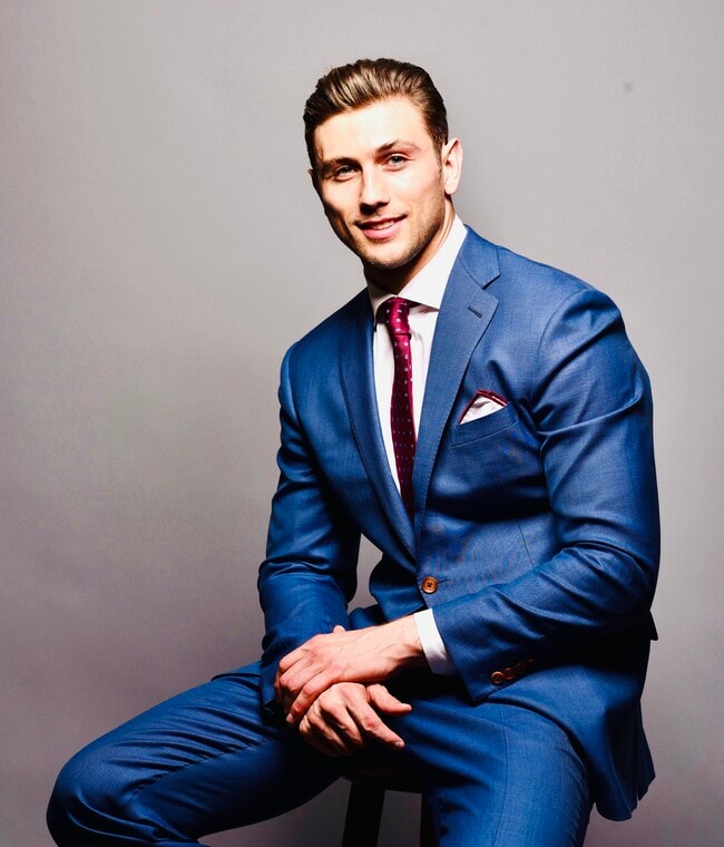 Agent Photo