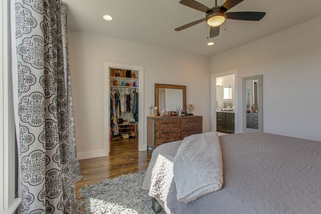 1515 Porter Rd, Nashville, TN 37206 - photo 7