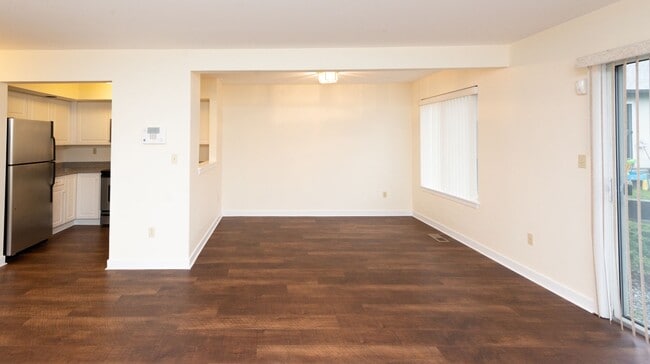 Rent in North Haven, convenient to everything!, North Haven, CT 06473 - photo 6