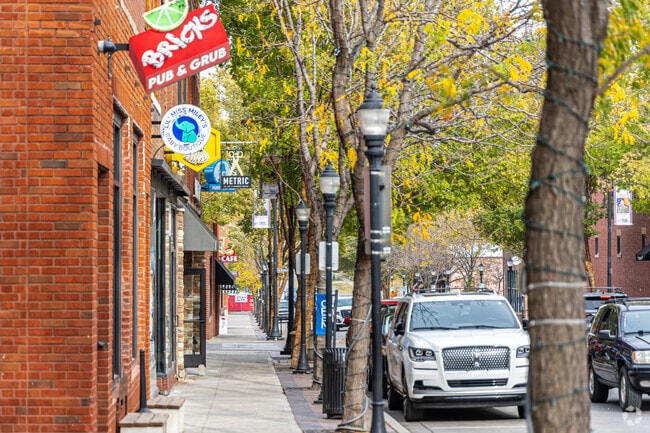 Downtown is one of the most desirable areas for those seeking a walkable lifestyle in Lee's Summit.