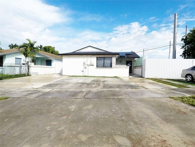 19823 SW 123rd Place, Miami, FL 33177 - photo 3