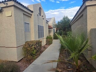 413 Mill Hollow Rd, Las Vegas, NV 89107