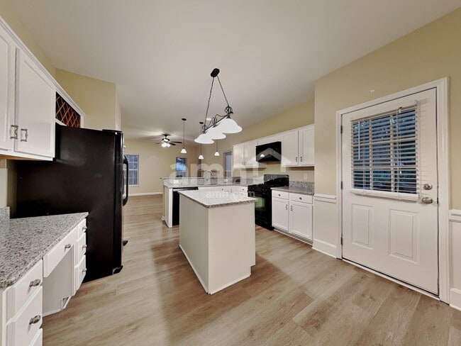 2023 Jerimouth Dr, Apex, NC 27502 - photo 3