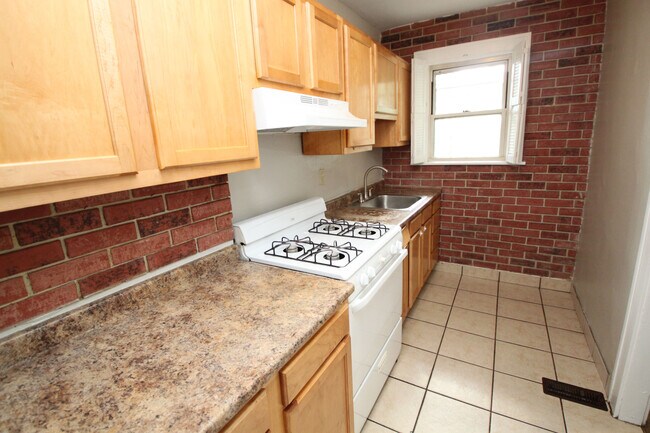 5535 Centre Ave unit 11, Pittsburgh, PA 15232 - photo 5
