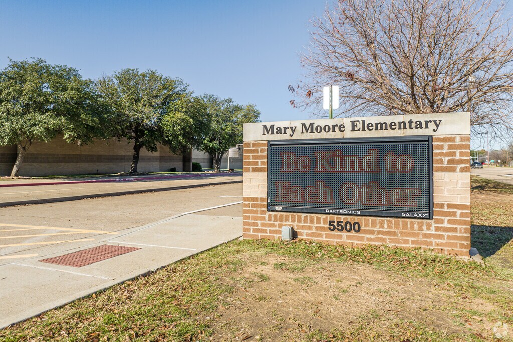 Mary Moore Elementary School is a long-standing institution within Arlington, TX.