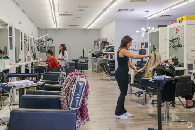 You are sure to pampered at Bombshell Beauty Lounge near Woolsey neighborhood.
