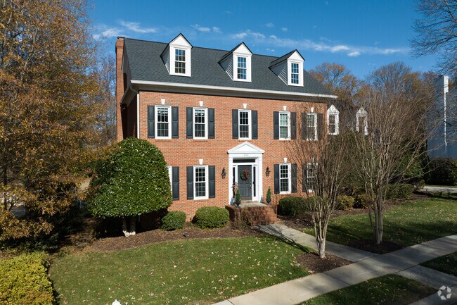 Large colonial homes can be found in nicer subdivisions in Greenville.