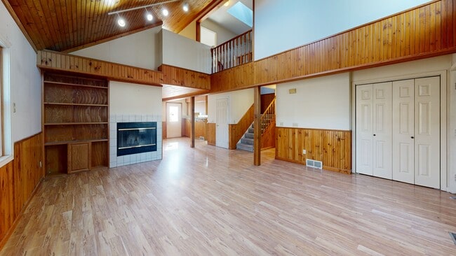 42 Hackett St, Selkirk, NY 12158 - photo 3