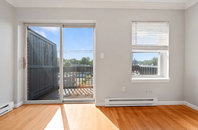 140 Kane St unit D4, West Hartford, CT 06119 - photo 3