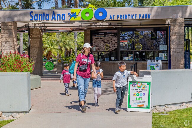 The Santa Ana Zoo is a great attraction for Orchard Hills residents.