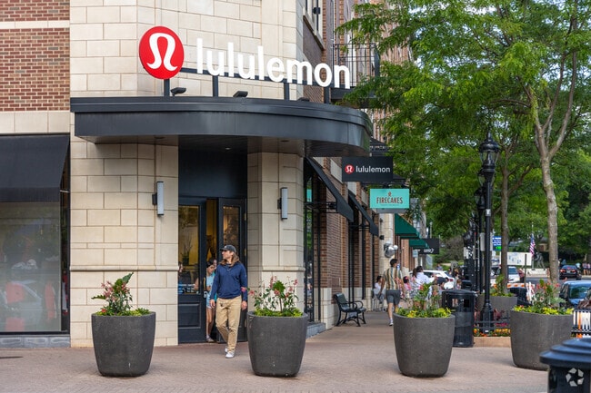 Springhill residents are a short drive from Naperville's Lululemon store.