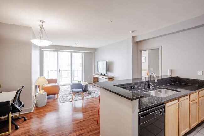 121 E Freedom Way unit ID1257387P, Cincinnati, OH 45202 - photo 6