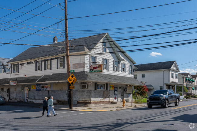 In Avoca, residents have plenty of options for bars like Ernie G's Pub and Eatery.