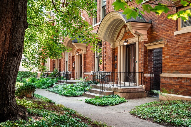 Neighborhood townhomes with brick design enriches the culture of Old Louisville, Kentucky.