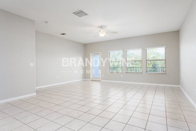 8648 Castillian Way, Port Richey, FL 34668 - photo 5