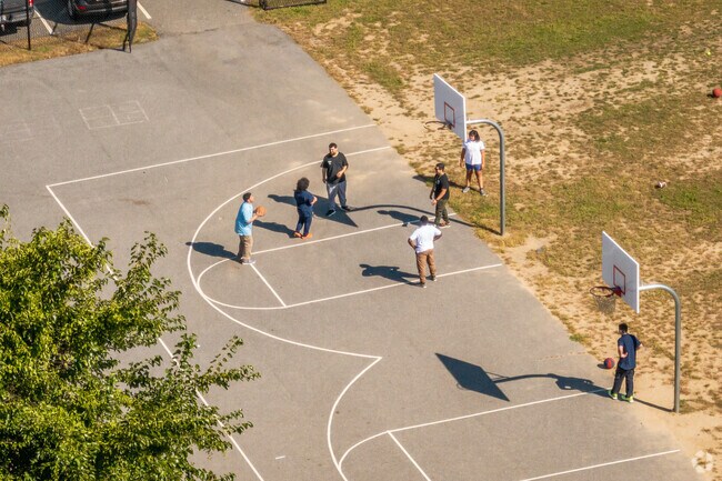 Springfield Public Day Middle School is located in MA.