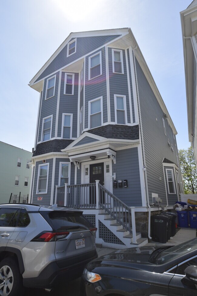 17 Maywood St unit 2, Roxbury, MA 02119 - photo 2