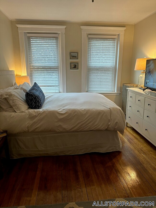 110 Brainerd Rd Unit 5, Boston, MA 02134
