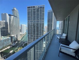 500 Brickell Ave, Miami, FL 33131