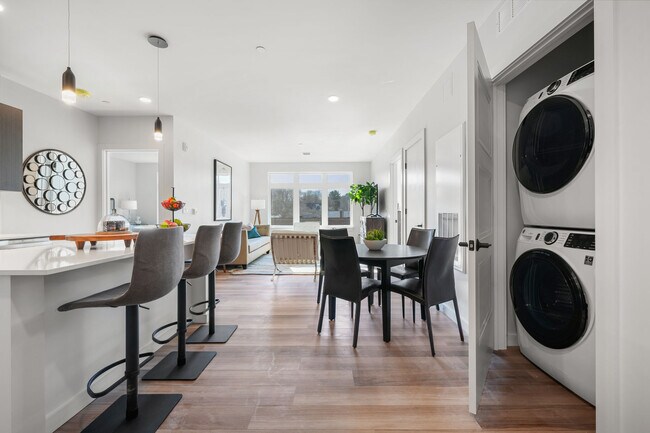 ANDEN APARTMENTS, Weymouth, MA 02188 - photo 7