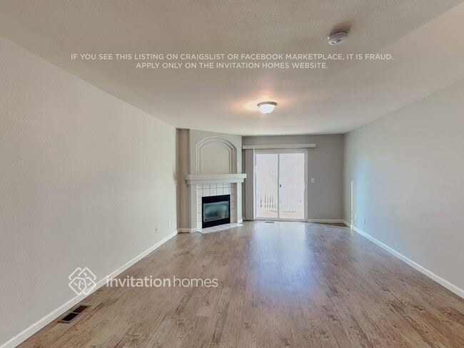 11845 E Kepner Dr, Aurora, CO 80012 - photo 5
