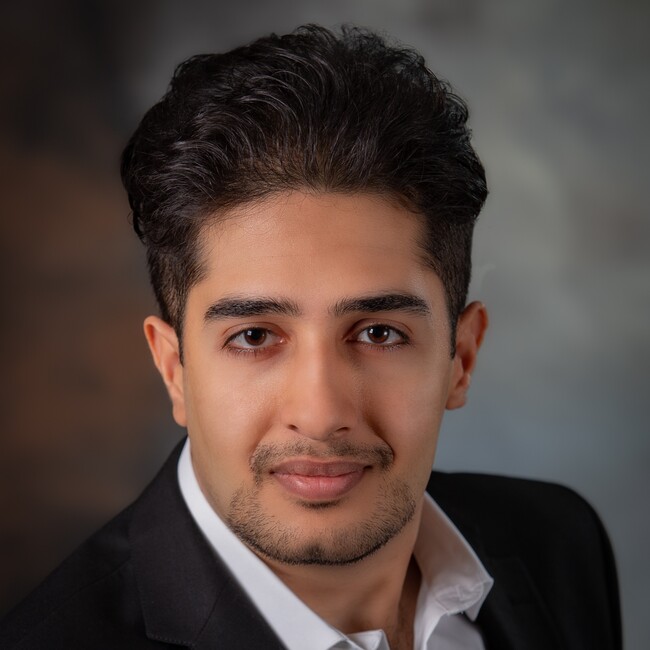 Agent Photo