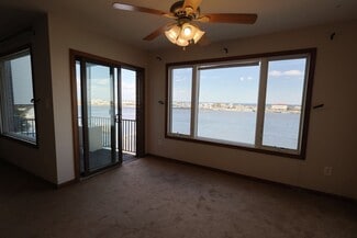 200 Portland Rd, Highlands, NJ 07732