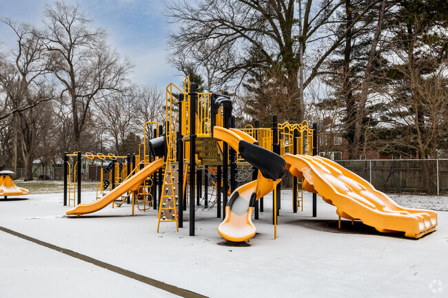 Mount View Elementary offers modern playgrounds for students.
