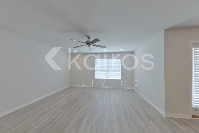 4671 Malay Cir, Milton, FL 32571 - photo 4