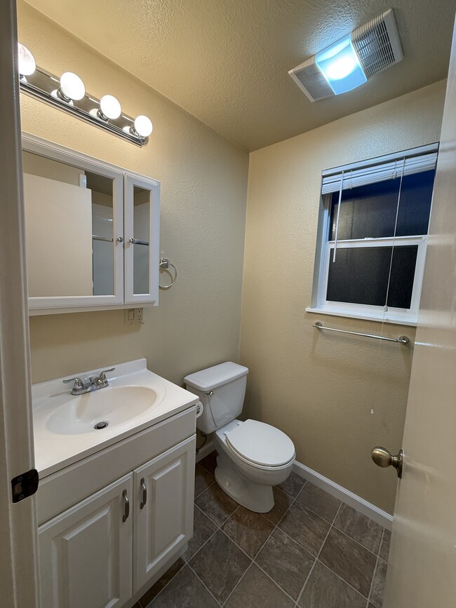 19670 NW Pondosa Ct, Portland, OR 97229 - photo 5