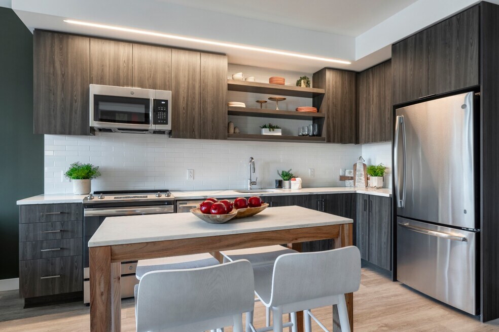 4040 Wilson, Arlington, VA 22203 - photo 1