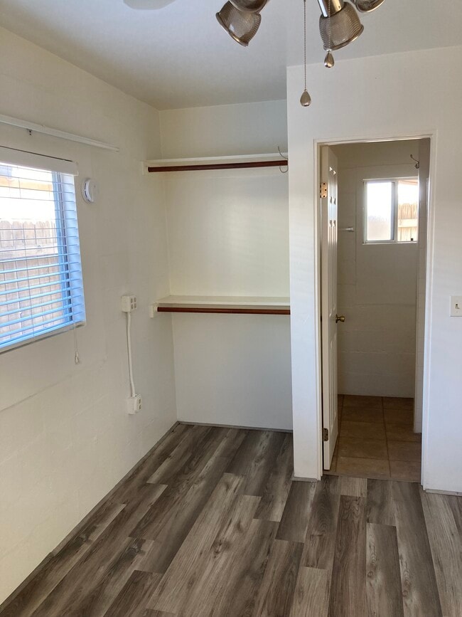 1278 E Collins St, Oxnard, CA 93036 - photo 3